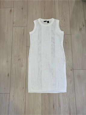 Tahari Beach Sleeveless knit coverup XL